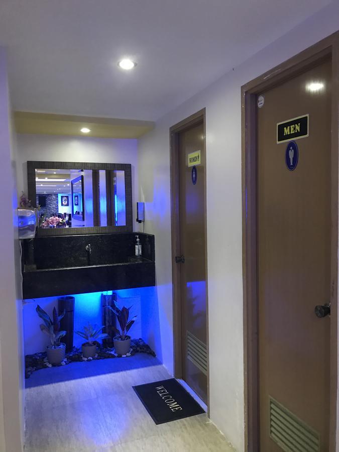 皇家大厦酒店 Tabaco 外观 照片