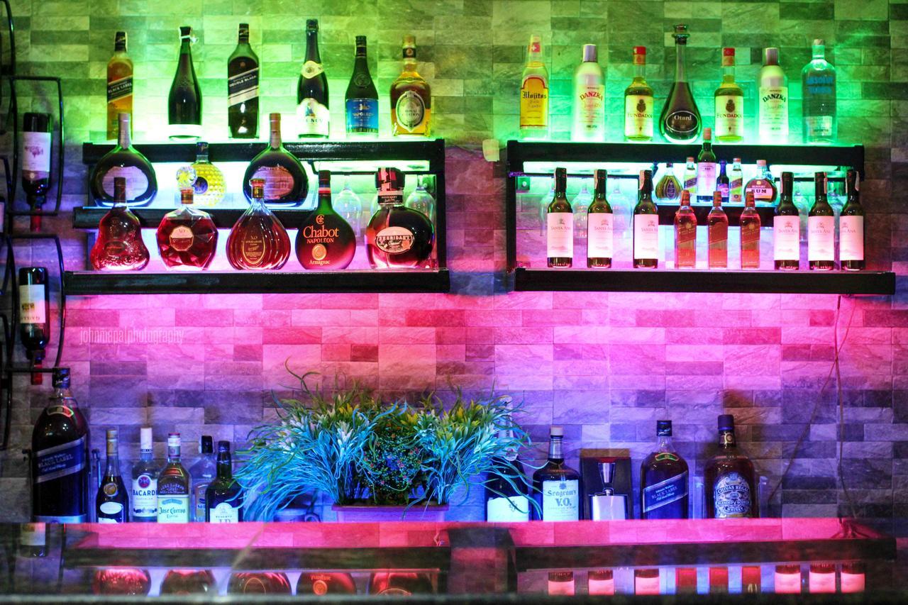 皇家大厦酒店 Tabaco 外观 照片