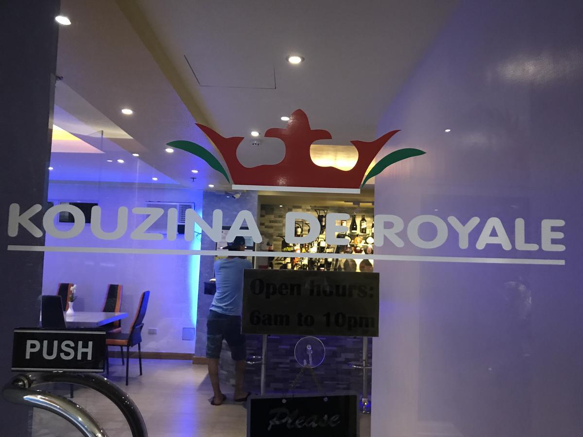 皇家大厦酒店 Tabaco 外观 照片